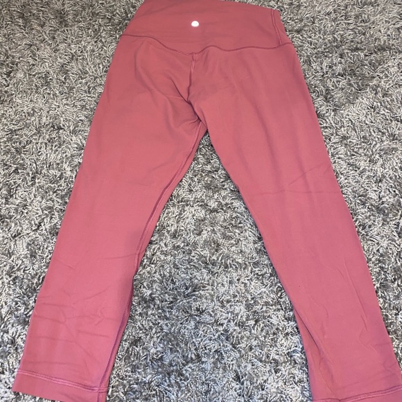 Lululemon Pink Align 3/4 Legging - Picture 2 of 3